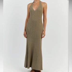 Sienna Miss Halter Midi Dress - Small